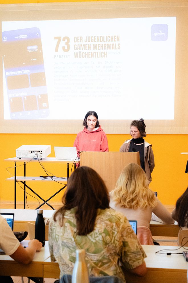 Projekt »Digitale Umwelten«, Foto: Julian Linden Vortragende vom Projekt »Digitale Umwelten«