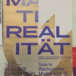 Studierende und Alumni der Bauhaus-Universität Weimar präsentieren sich im Rahmen der Ausstellung »Materealität. Über Transformationen des Greifbaren« in der Erfurter Galerie Waidspeicher. (Foto: Andrea Karle)