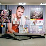 FETTI TORETTI YOU CANN DO IT TOO, 2013, Mixed Media Installation (Portrait von Susann Nürnberger), 650 x 400 x 330cm (size variable), »Kunststudenten stellen aus«, 2013, Bundeskunsthalle, Bonn