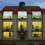 Das Hauptgebäude der Bauhaus-Universität Weimar (Bauhaus-Universität Weimar, Foto: Tobias Adam)