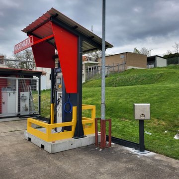 Auf dem Gelände der Vereinsbrauerei Apolda befindet sich eine Wasserstofftankstelle sowie ein Brennstoffzellen-Gabelstapler, der Leergut transportiert. Foto: Bauhaus-Universität Weimar, Professur Energiesysteme