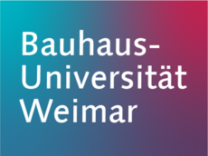 Das Bild zeigt die Worte »Bauhaus-Universität Weimar« in weißer Schrift auf blau-violett-rotem Hintergrund.