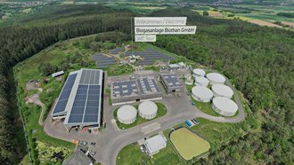 Blick auf die Biogasanlage Biothan GmbH