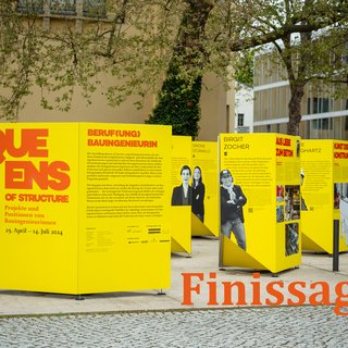 Wanderausstellung "Queens of Structure" auf dem Campus der Bauhaus-Universität Weimar / Thomas Müller